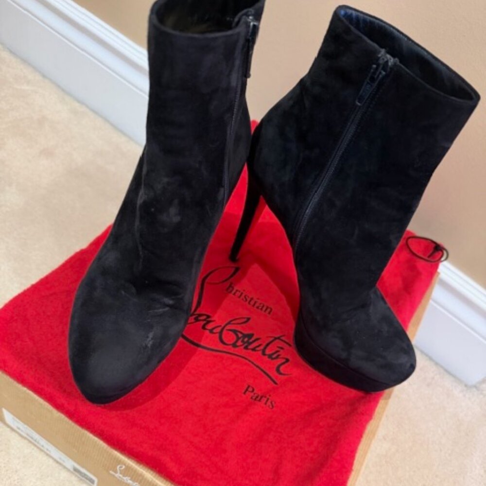 Christian Louboutin Platform Suede Bootie 36